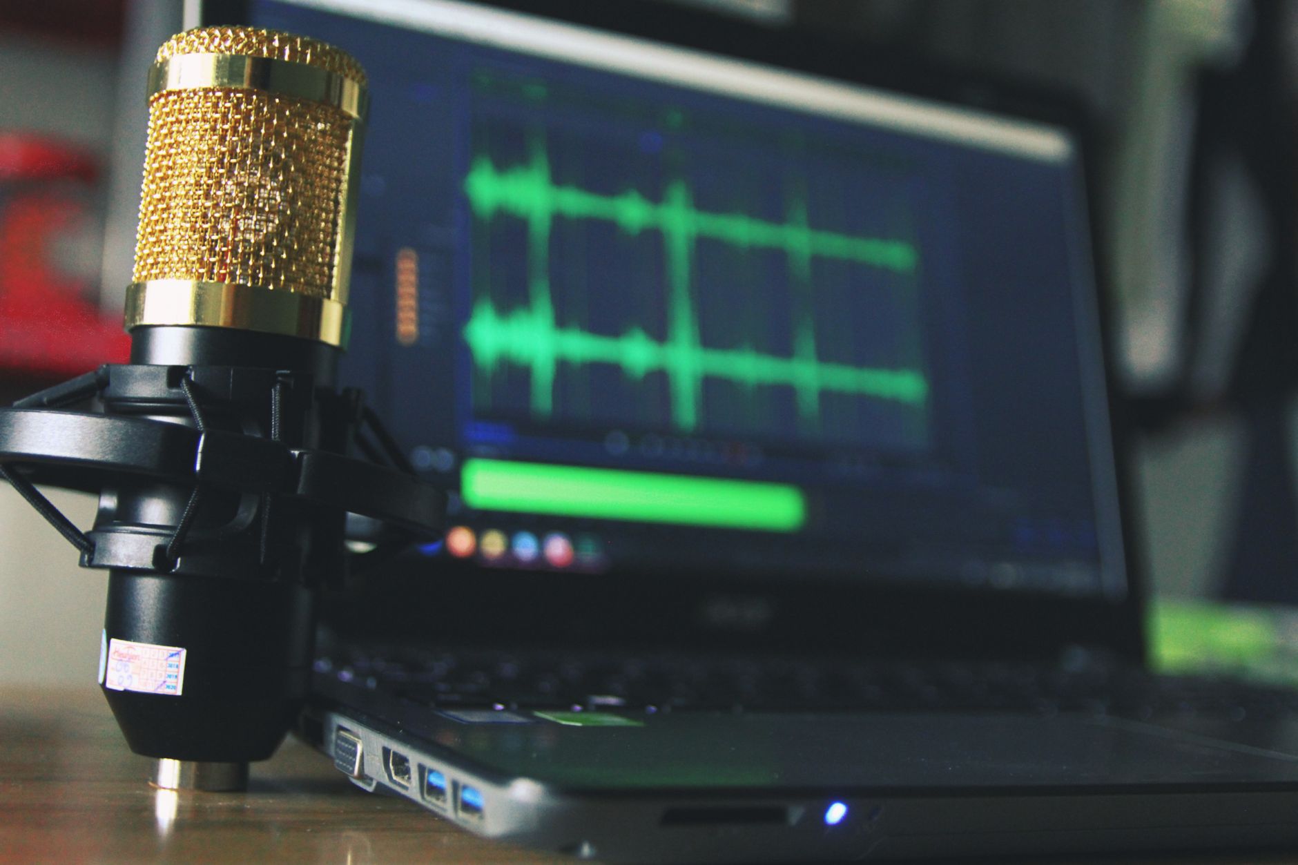 home studio recording setup microphone audio interface headphones