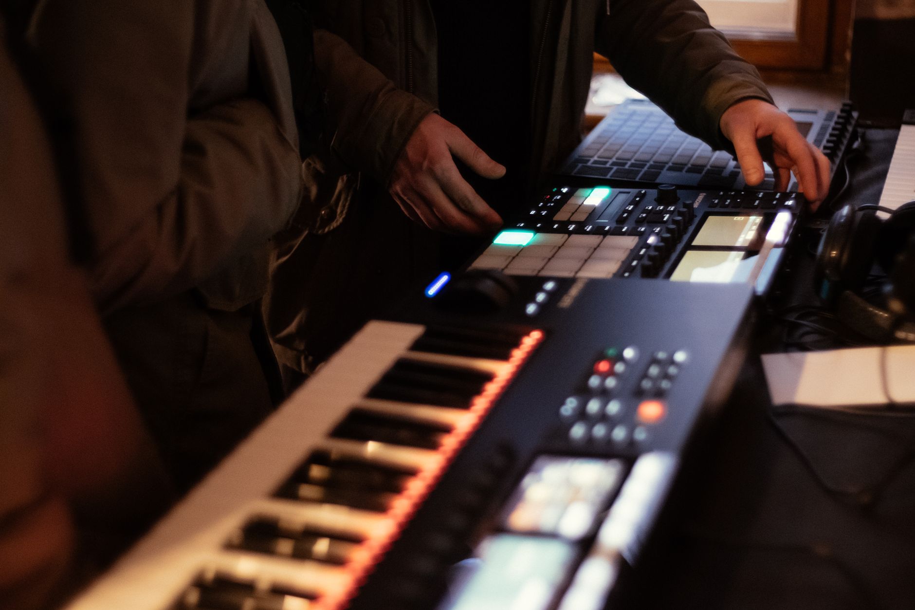 best midi keyboard for beginners