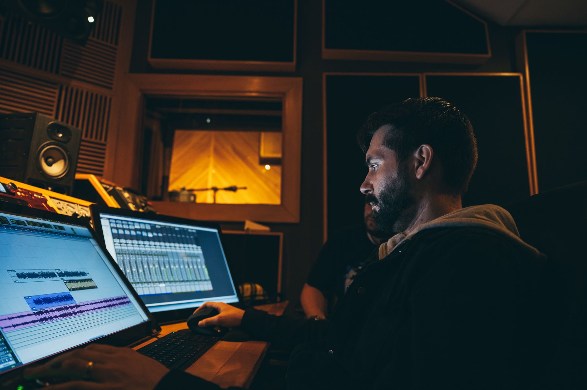presonus eris studio monitor close-up