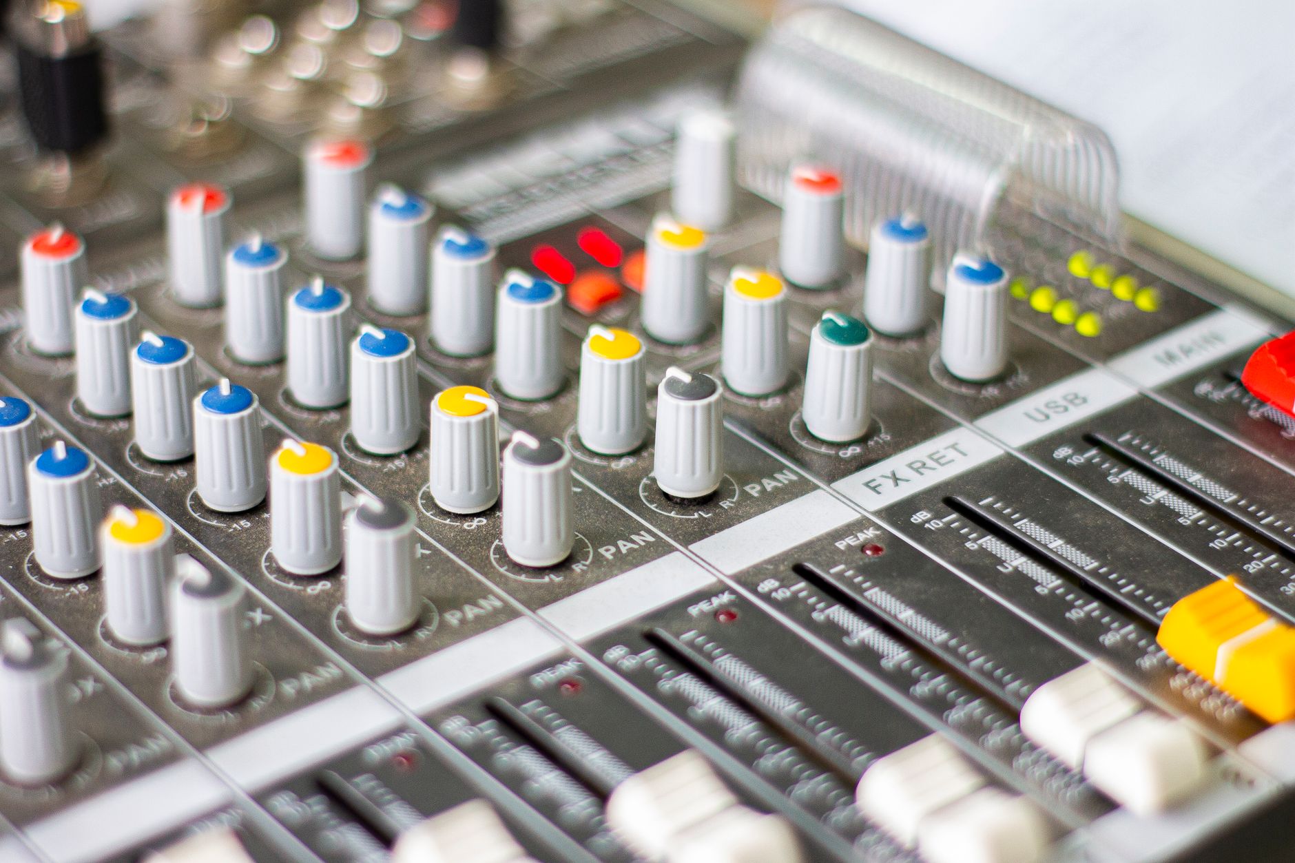 audio interface preamps close-up