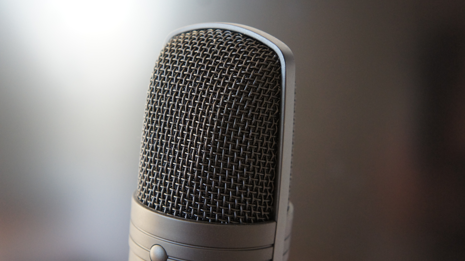 condenser microphone and dynamic microphone side by side studio