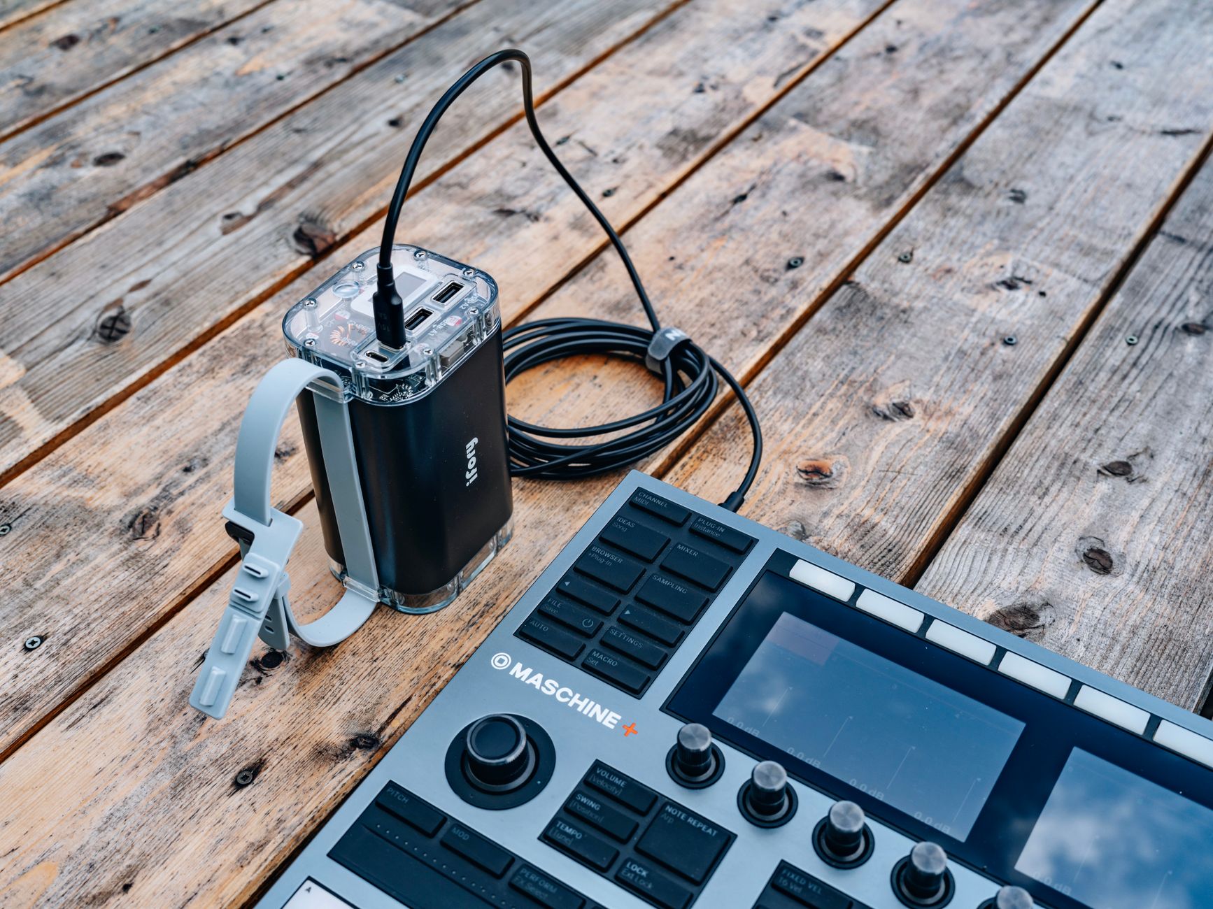 audio interface usb connection desk setup